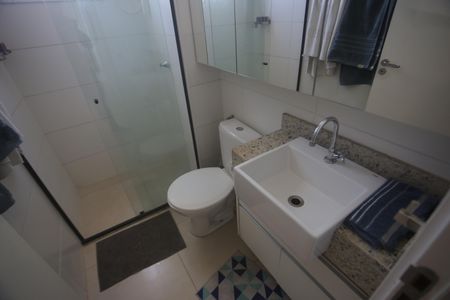 Apartamento à venda com 75m², 3 quartos e 2 vagasBanheiro