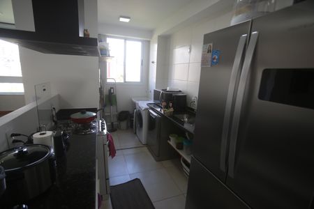 Apartamento à venda com 75m², 3 quartos e 2 vagasCozinha