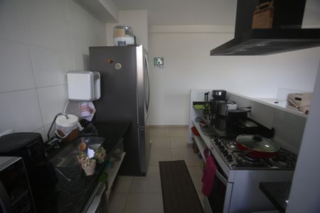 Apartamento à venda com 75m², 3 quartos e 2 vagasCozinha