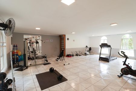 Apartamento à venda com 53m², 2 quartos e sem vaga Apartamento à venda com 53m², 2 quartos e sem vagaAcademia