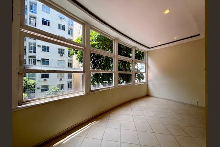 Apartamento para alugar com 216m², 3 quartos e 1 vagaSala
