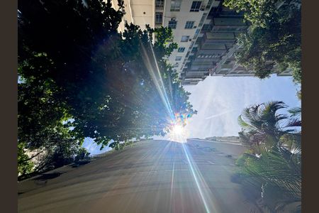 Apartamento para alugar com 216m², 3 quartos e 1 vagaFachada