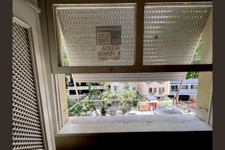 Apartamento para alugar com 216m², 3 quartos e 1 vagaPlaca