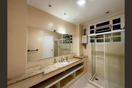 Apartamento para alugar com 216m², 3 quartos e 1 vagaBanheiro social