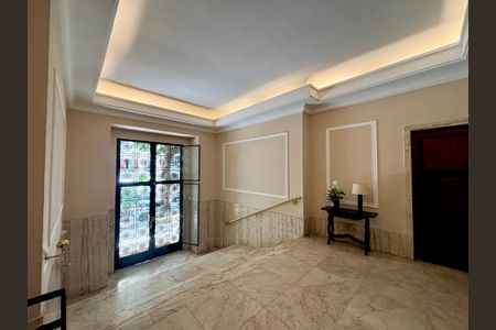 Apartamento para alugar com 216m², 3 quartos e 1 vagaPortaria