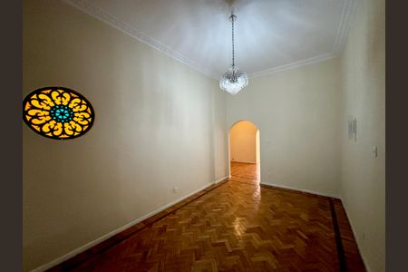 Apartamento para alugar com 216m², 3 quartos e 1 vagaSala de jantar