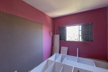 Quarto de casa para alugar com 1 quarto, 30m² em Jardim Robru, São Paulo