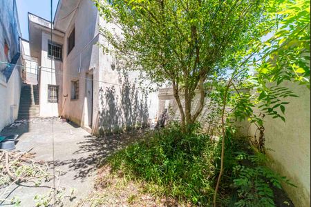 Casa à venda com 138m², 3 quartos e 2 vagas Casa à venda com 138m², 3 quartos e 2 vagasQuintal e jardim