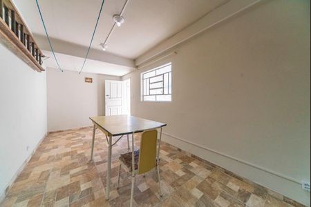 Casa à venda com 138m², 3 quartos e 2 vagas Casa à venda com 138m², 3 quartos e 2 vagasSala da Edícula