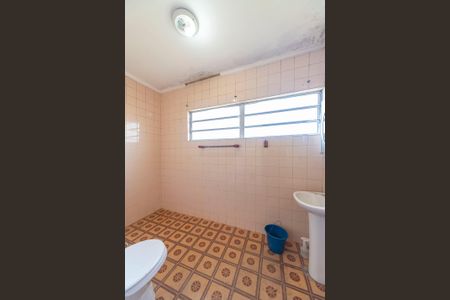 Casa à venda com 138m², 3 quartos e 2 vagas Casa à venda com 138m², 3 quartos e 2 vagasBanheiro do Quarto 3