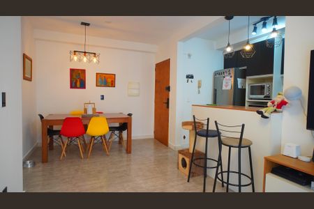 Sala  de apartamento à venda com 3 quartos, 68m² em Tristeza, Porto Alegre