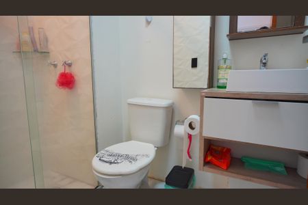 Apartamento à venda com 68m², 3 quartos e 2 vagasBanheiro corredor 