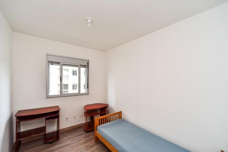 Quarto 2 de apartamento para alugar com 2 quartos, 47m² em Jardim Itu, Porto Alegre