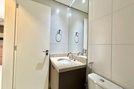 Apartamento para alugar com 70m², 2 quartos e 2 vagasBanheiro Corredor