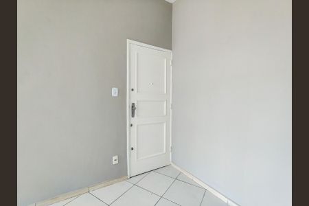 Entrada de apartamento para alugar com 2 quartos, 80m² em Vila Isabel, Rio de Janeiro