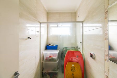 Casa à venda com 195m², 4 quartos e 2 vagasBanheiro da Suíte 2