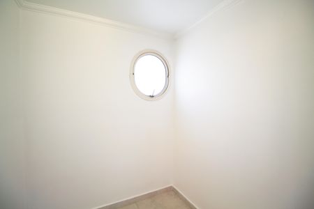 Apartamento à venda com 157m², 3 quartos e 3 vagas Apartamento à venda com 157m², 3 quartos e 3 vagasQuarto de serviço
