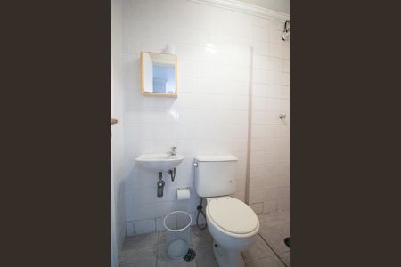 Apartamento à venda com 157m², 3 quartos e 3 vagas Apartamento à venda com 157m², 3 quartos e 3 vagasBanheiro de serviço