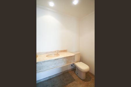 Apartamento à venda com 157m², 3 quartos e 3 vagas Apartamento à venda com 157m², 3 quartos e 3 vagasLavabo