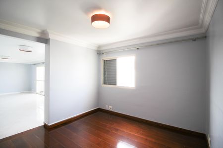 Apartamento à venda com 157m², 3 quartos e 3 vagas Apartamento à venda com 157m², 3 quartos e 3 vagasQuarto