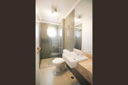 Apartamento à venda com 157m², 3 quartos e 3 vagas Apartamento à venda com 157m², 3 quartos e 3 vagasBanheiro da Suíte