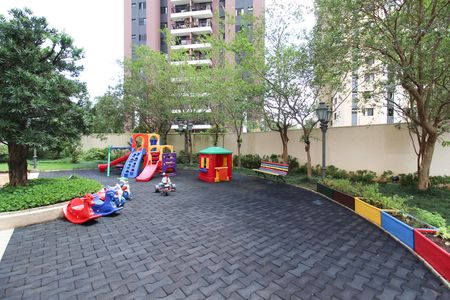 Apartamento à venda com 157m², 3 quartos e 3 vagas Apartamento à venda com 157m², 3 quartos e 3 vagasÁrea comum