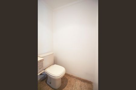 Apartamento à venda com 157m², 3 quartos e 3 vagas Apartamento à venda com 157m², 3 quartos e 3 vagasLavabo