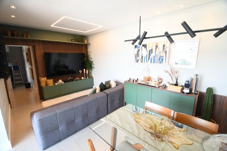 Sala de apartamento à venda com 2 quartos, 67m² em Jardim Brasil, Campinas