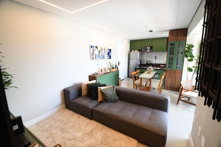 Apartamento à venda com 67m², 2 quartos e 1 vagaSala