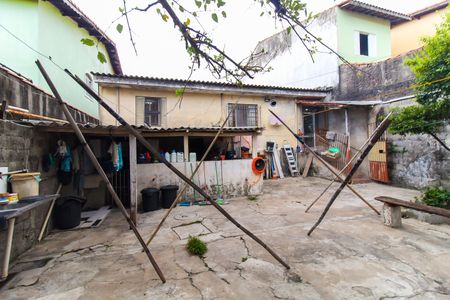 Casa para alugar com 240m², 3 quartos e 2 vagasQuintal