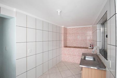 Cozinha  de casa para alugar com 1 quarto, 70m² em Vila Gustavo, São Paulo