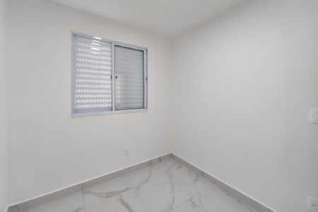 Quarto 1 de apartamento para alugar com 2 quartos, 44m² em Vila Satúrnia, Campinas