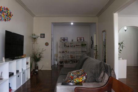 Apartamento para alugar com 202m², 4 quartos e 1 vagaSala
