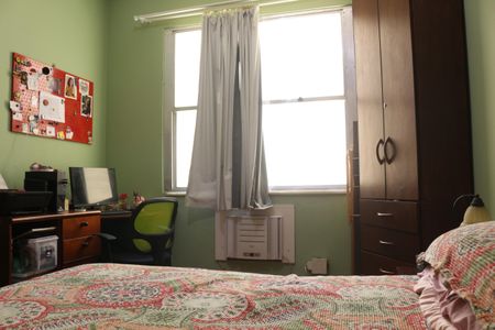 Apartamento para alugar com 202m², 4 quartos e 1 vagaQuarto 2