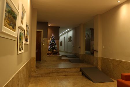 Apartamento para alugar com 202m², 4 quartos e 1 vagaFachada e portaria