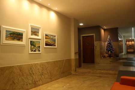 Apartamento para alugar com 202m², 4 quartos e 1 vagaFachada e portaria