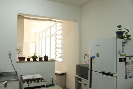 Apartamento para alugar com 202m², 4 quartos e 1 vagaCozinha