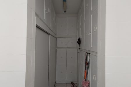 Apartamento para alugar com 202m², 4 quartos e 1 vagaÁrea de Serviço