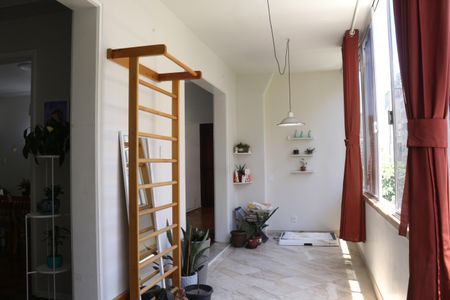 Apartamento para alugar com 202m², 4 quartos e 1 vagaVaranda