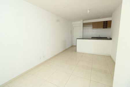 Sala de apartamento para alugar com 1 quarto, 59m² em Vila Príncipe de Gales, Santo André