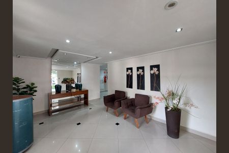 Apartamento para alugar com 66m², 3 quartos e sem vagaHall