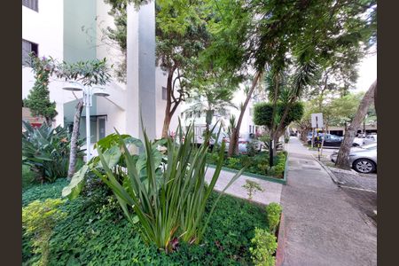 Apartamento para alugar com 66m², 3 quartos e sem vagaÁrea comum