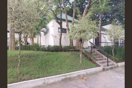 Apartamento para alugar com 66m², 3 quartos e sem vagaÁrea comum