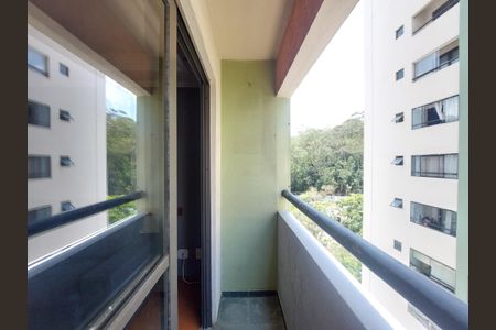 Varanda da Sala de apartamento para alugar com 3 quartos, 66m² em Jardim das Flores, São Paulo
