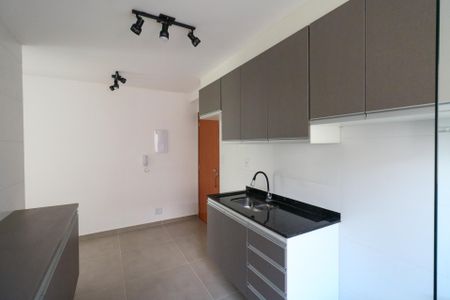 Apartamento para alugar com 67m², 2 quartos e 1 vagaCozinha