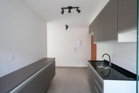 Apartamento para alugar com 67m², 2 quartos e 1 vagaCozinha
