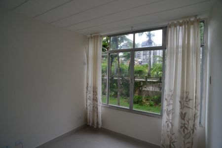 Quarto de kitnet/studio para alugar com 1 quarto, 42m² em Barra da Tijuca, Rio de Janeiro