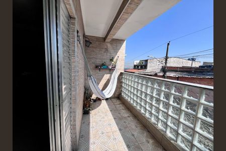 Casa à venda com 3 quartos, 249m² em Eldorado, Diadema