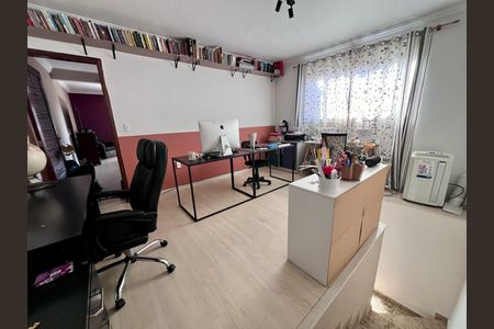 Casa à venda com 3 quartos, 249m² em Eldorado, Diadema