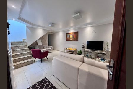 Casa à venda com 249m², 3 quartos e 2 vagas